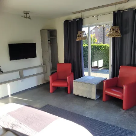 Het Wit Huys Bed & Breakfast Born