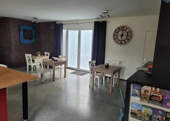 Het Wit Huys فندق مبيت وإفطار *